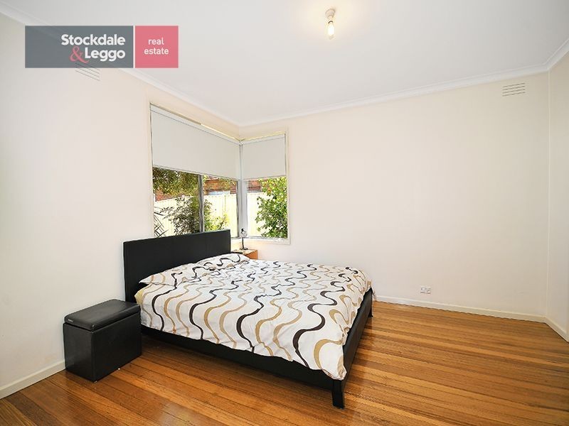 164 Carrick Drive, Gladstone Park VIC 3043