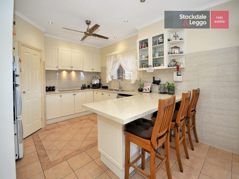 17 Merrigan Court, Roxburgh Park VIC 3064