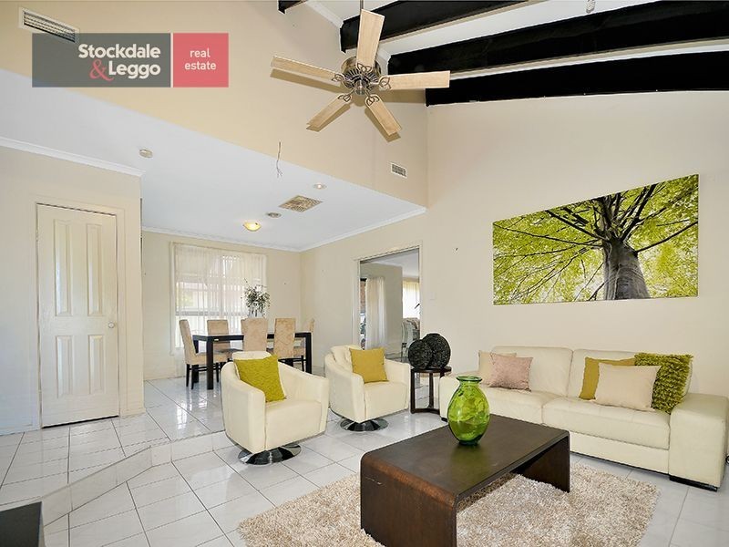 8 Grasmere Court, Greenvale VIC 3059