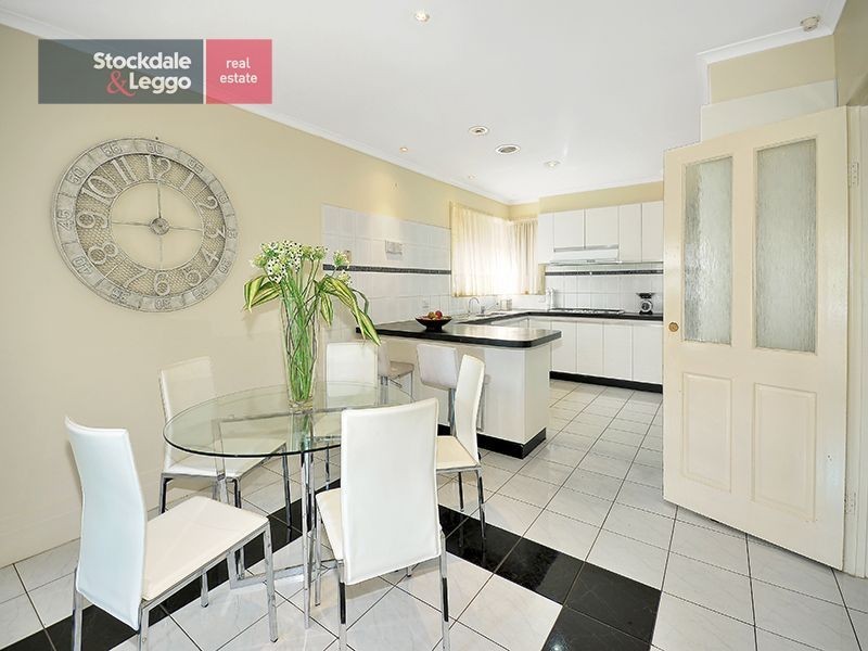 8 Grasmere Court, Greenvale VIC 3059