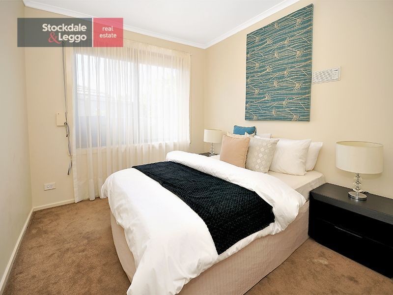 8 Grasmere Court, Greenvale VIC 3059