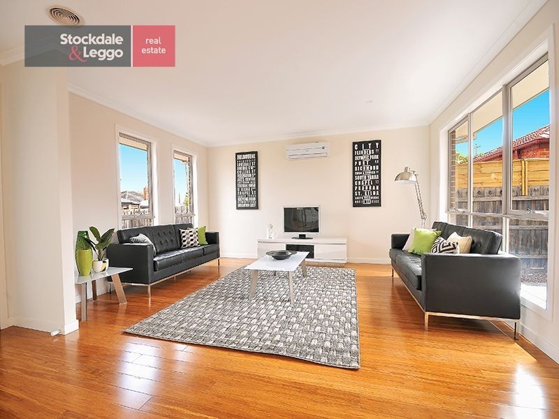 52 Banksia Grove, Tullamarine VIC 3043
