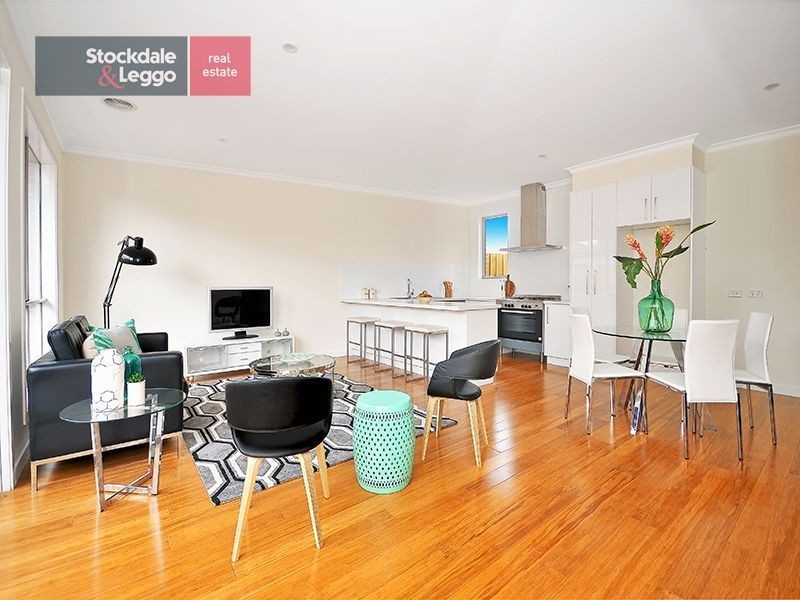 52 Banksia Grove, Tullamarine VIC 3043