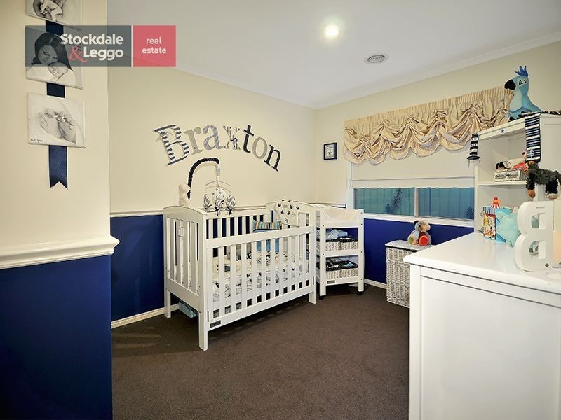 52 Creekwood Drive, Craigieburn VIC 3064