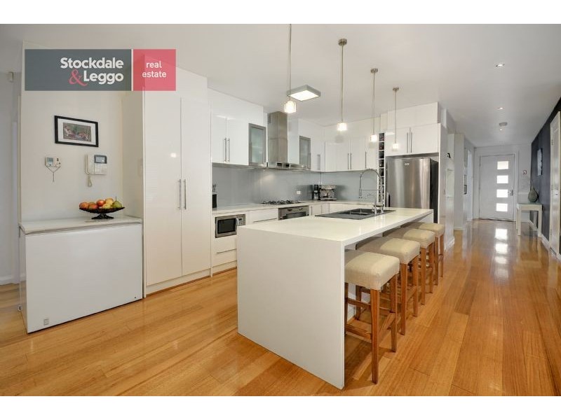 32 Canisby Way, Craigieburn VIC 3064