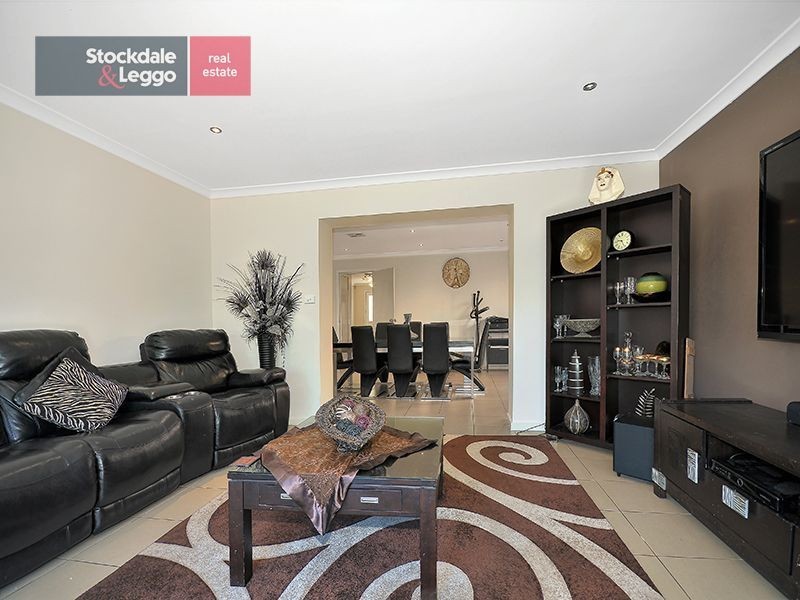 19 Langbourne Court, Greenvale VIC 3059