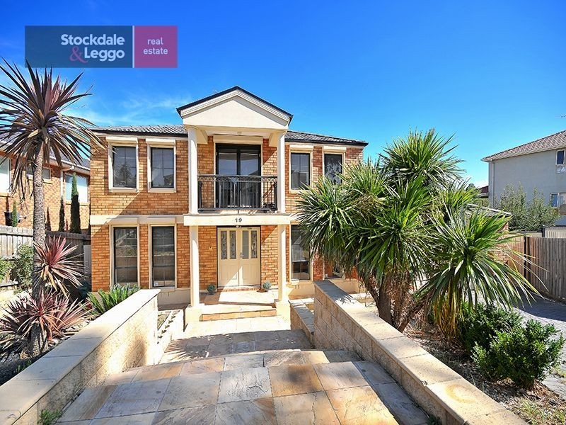 19 Langbourne Court, Greenvale VIC 3059