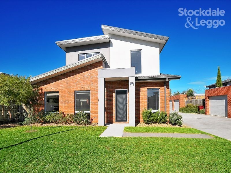 7/6 Strathconnon Square, Tullamarine VIC 3043