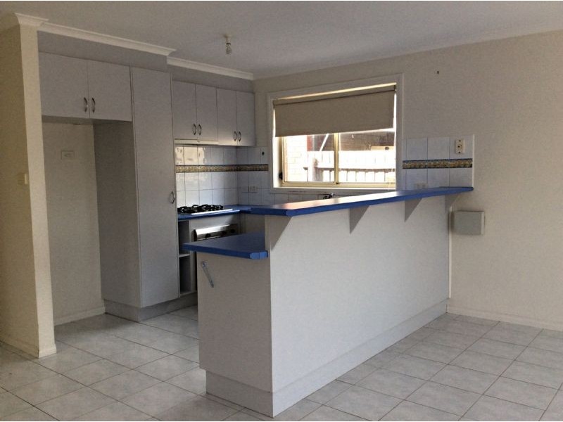 44 Bluebell Crescent, Gowanbrae VIC 3043