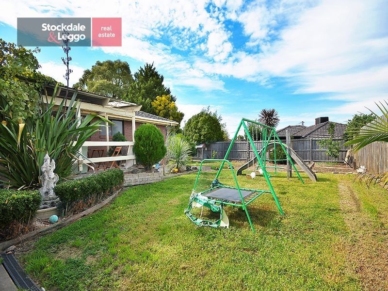 4 Bradford Avenue, Greenvale VIC 3059