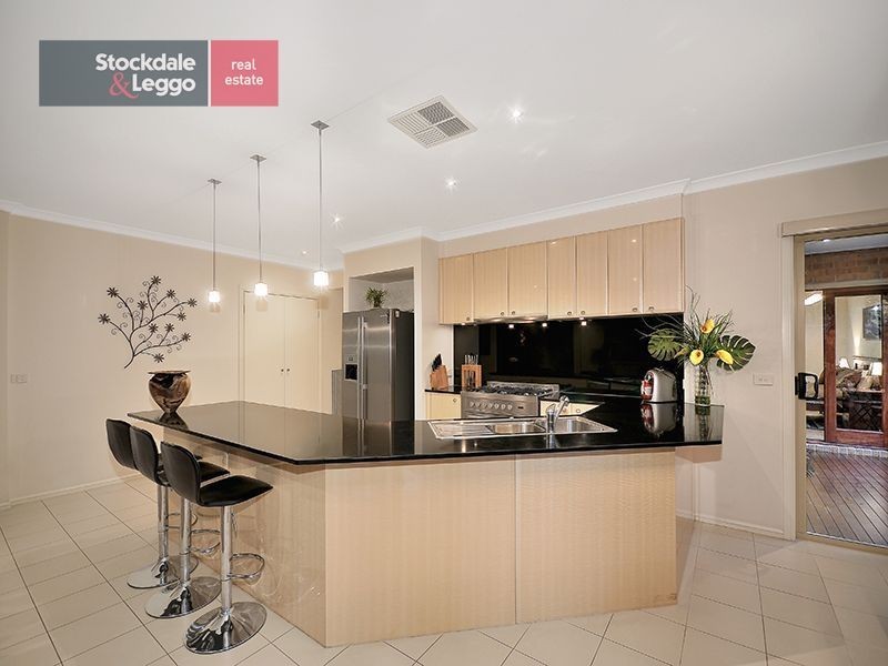 26 Trinity Boulevard (Cambridge Gardens), Attwood VIC 3049