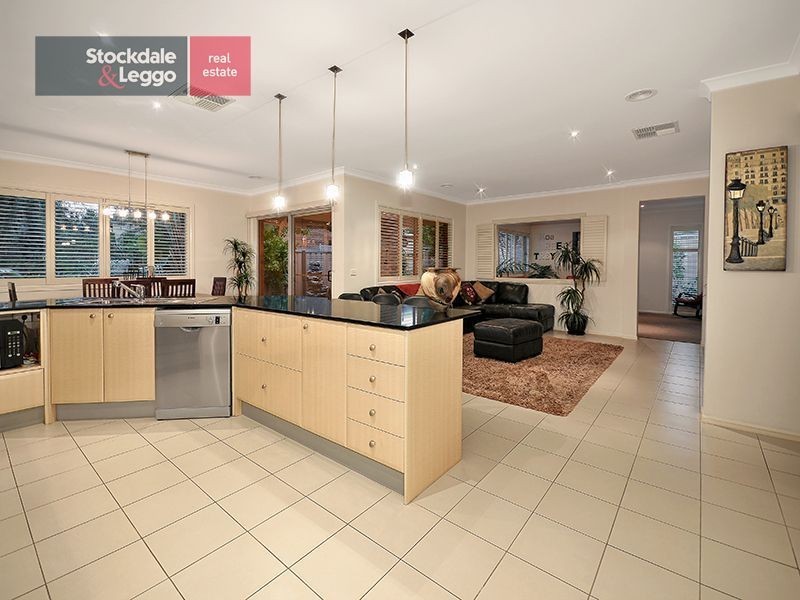 26 Trinity Boulevard (Cambridge Gardens), Attwood VIC 3049