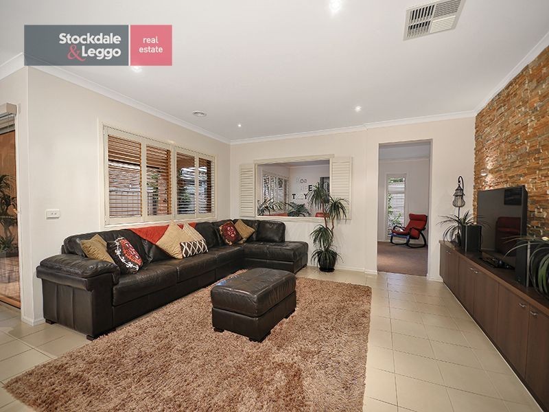26 Trinity Boulevard (Cambridge Gardens), Attwood VIC 3049