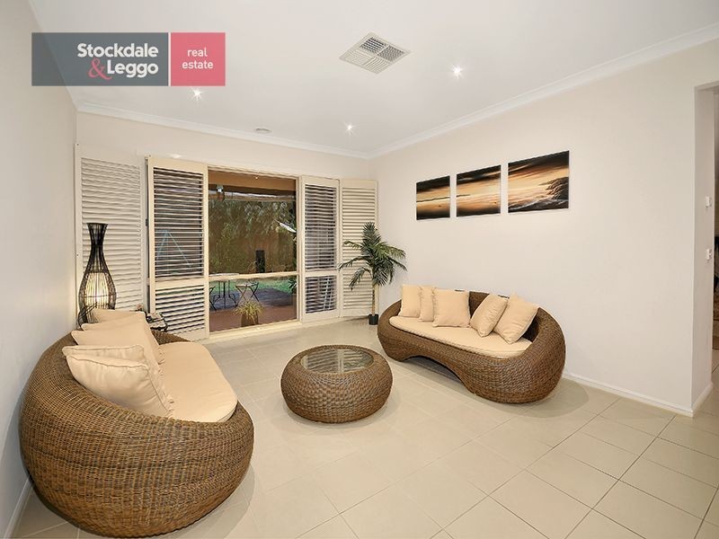 26 Trinity Boulevard (Cambridge Gardens), Attwood VIC 3049