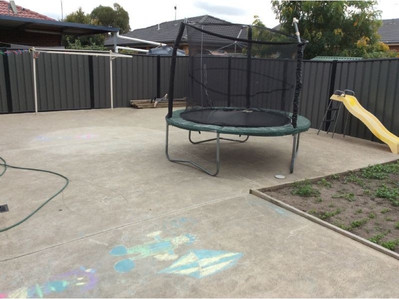 6 Stafford Link, Craigieburn VIC 3064