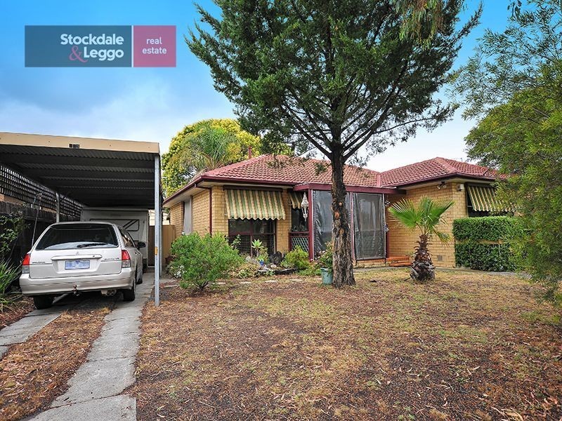118 South Circular Road, Gladstone Park VIC 3043
