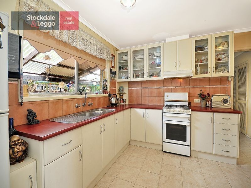 118 South Circular Road, Gladstone Park VIC 3043