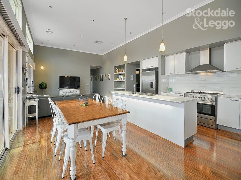 8 Saint Road, Craigieburn VIC 3064