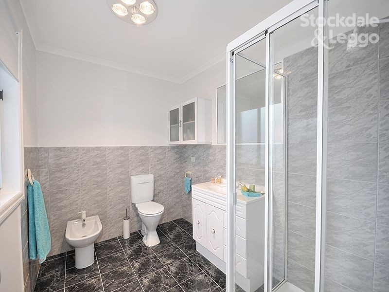 6 Aberdeen Avenue, Greenvale VIC 3059