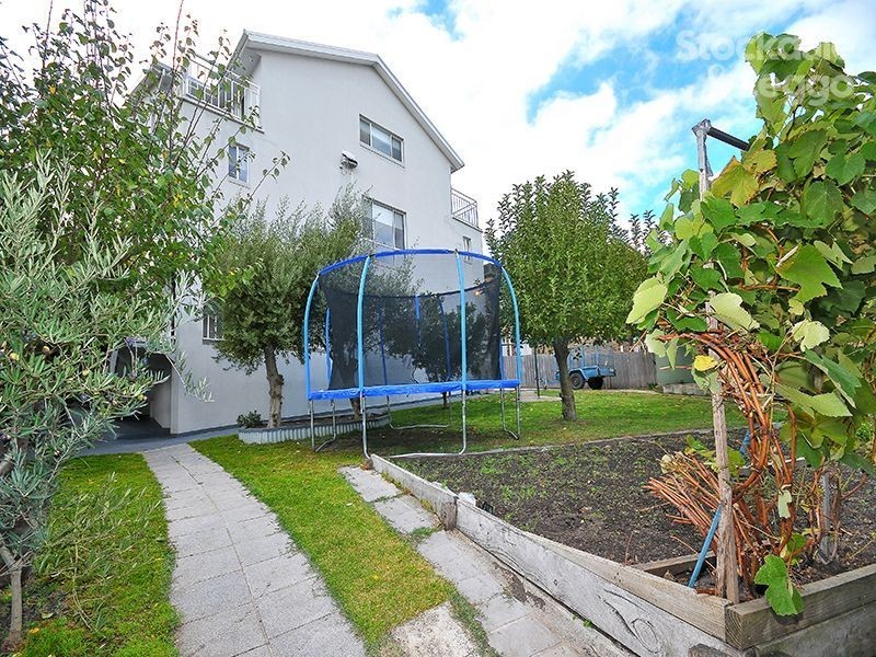 6 Aberdeen Avenue, Greenvale VIC 3059