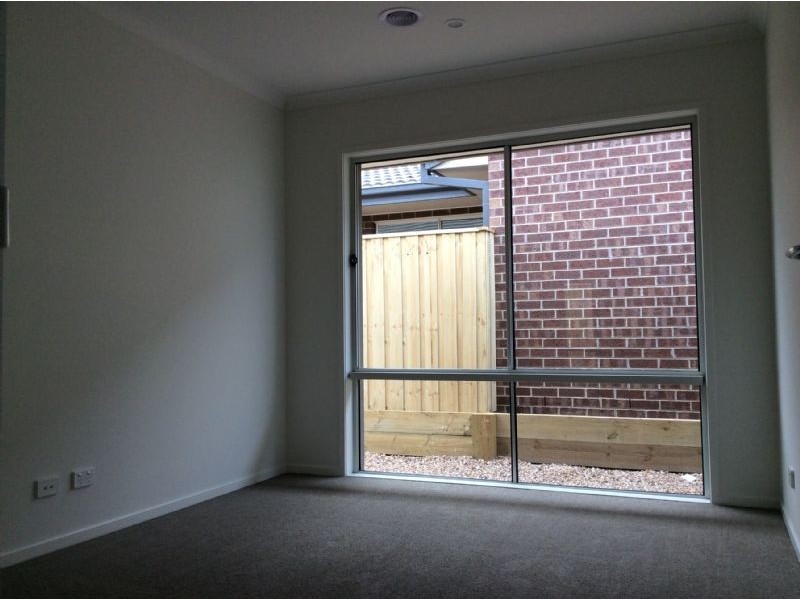 27 Giselle Court, Greenvale VIC 3059