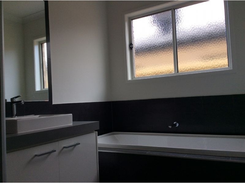 27 Giselle Court, Greenvale VIC 3059