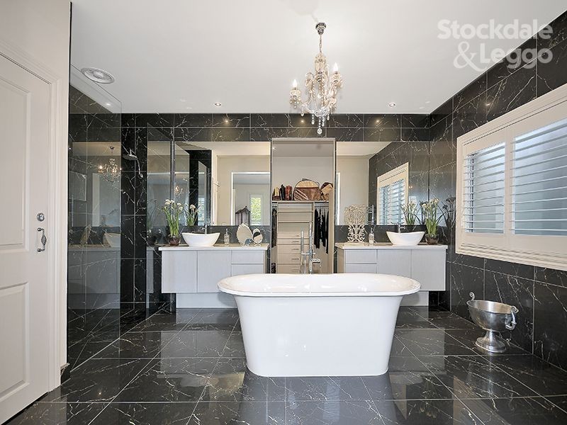 48 Threadneedle Street, Attwood VIC 3049