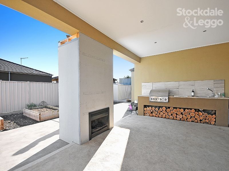 48 Threadneedle Street, Attwood VIC 3049