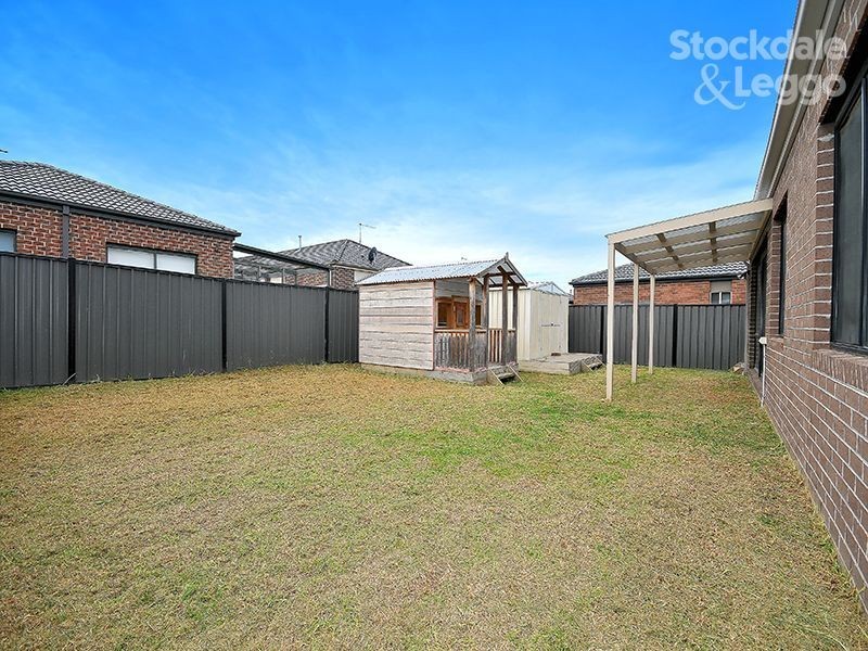 30 Thoresby Circuit, Craigieburn VIC 3064