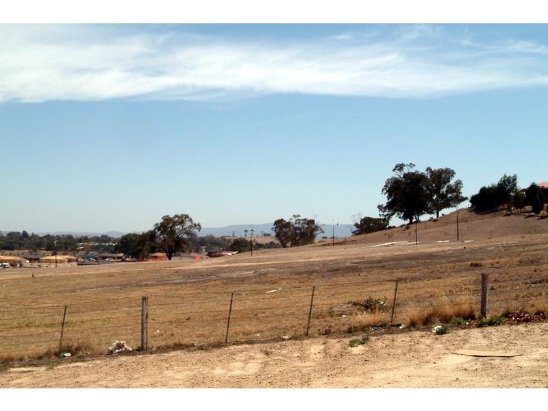 24 Baker Place, Doreen VIC 3754