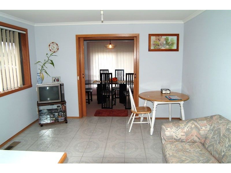 61 Grenda Drive, Mill Park VIC 3082