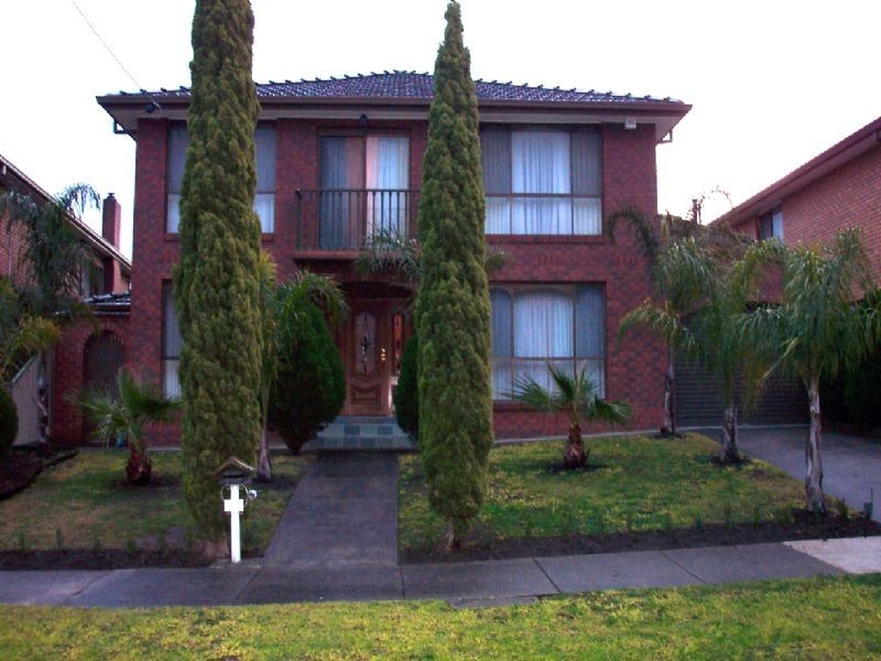 8 Wydell Close, Bundoora VIC 3083