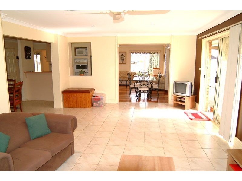 13 Marsden Court, Mill Park VIC 3082