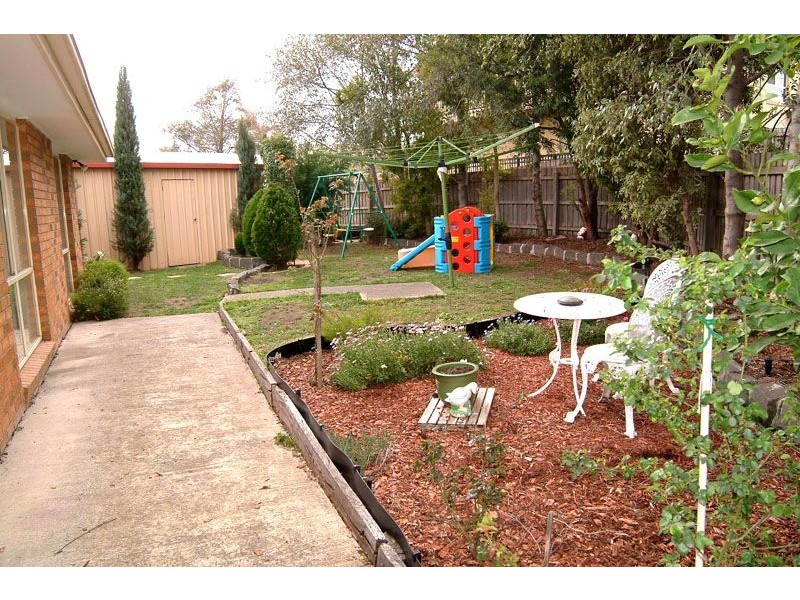 13 Marsden Court, Mill Park VIC 3082