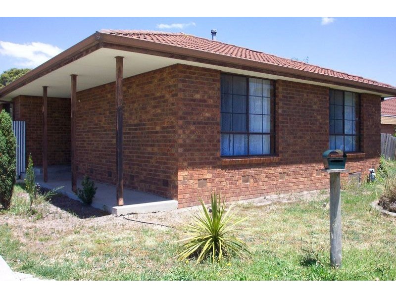 30 Marshall Drive, Mill Park VIC 3082