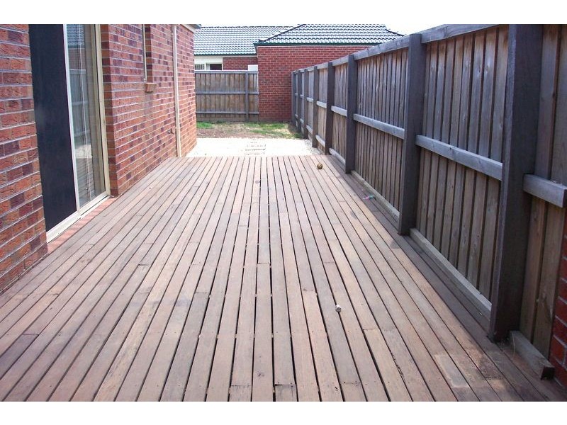 4 Fuschia Grove, South Morang VIC 3752