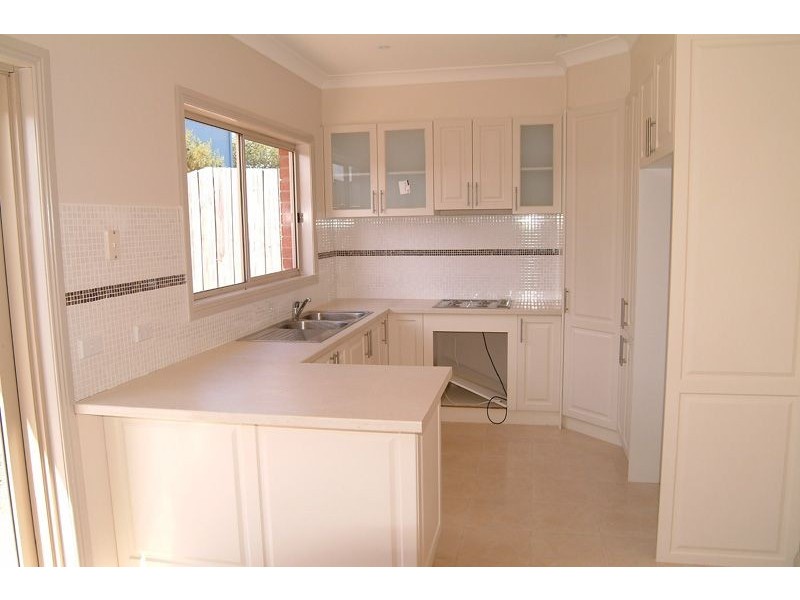 13/45 Ancona Drive, Mill Park VIC 3082