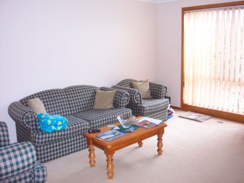 23a Pickworth Drive, Mill Park VIC 3082