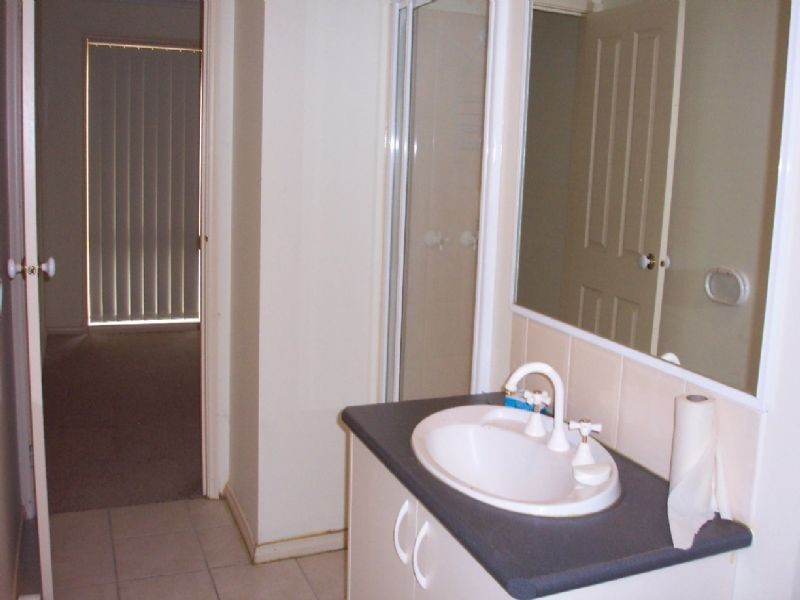 43/292 McKimmies Road, Mill Park VIC 3082