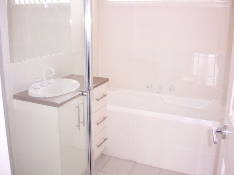 4 Pebble Way, Epping VIC 3076