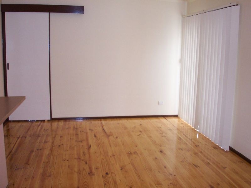 24 Hinkler Drive, Mill Park VIC 3082