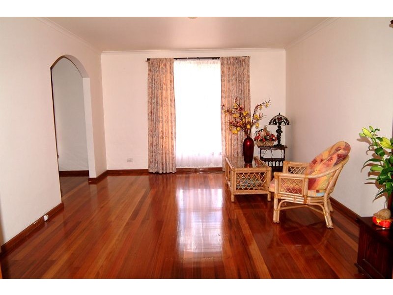 30 Marshall Drive, Mill Park VIC 3082