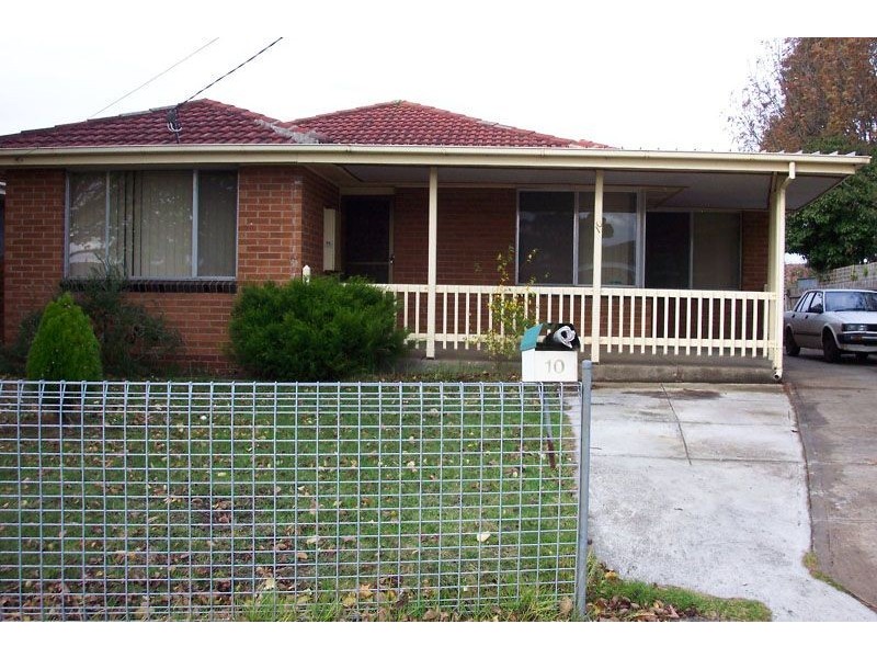 10 Luzon Court, Lalor VIC 3075