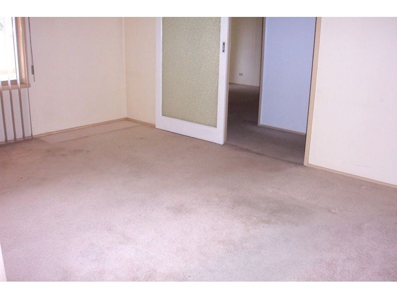 10 Luzon Court, Lalor VIC 3075