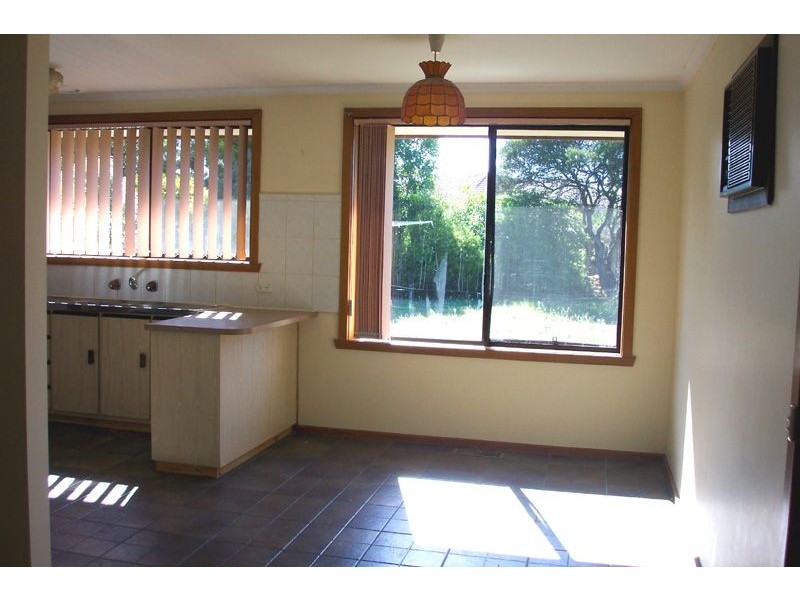 71 Freeman Crescent, Mill Park VIC 3082