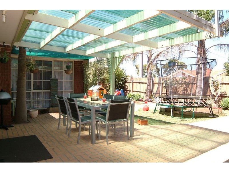 89 Prince of Wales Avenue, Mill Park VIC 3082