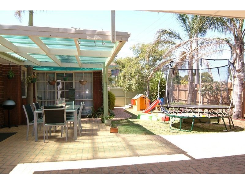 89 Prince of Wales Avenue, Mill Park VIC 3082