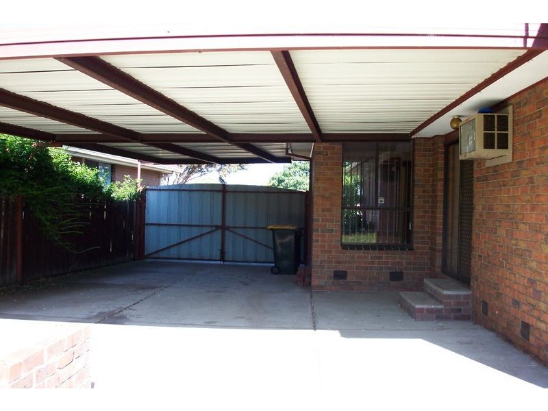71 Freeman Crescent, Mill Park VIC 3082