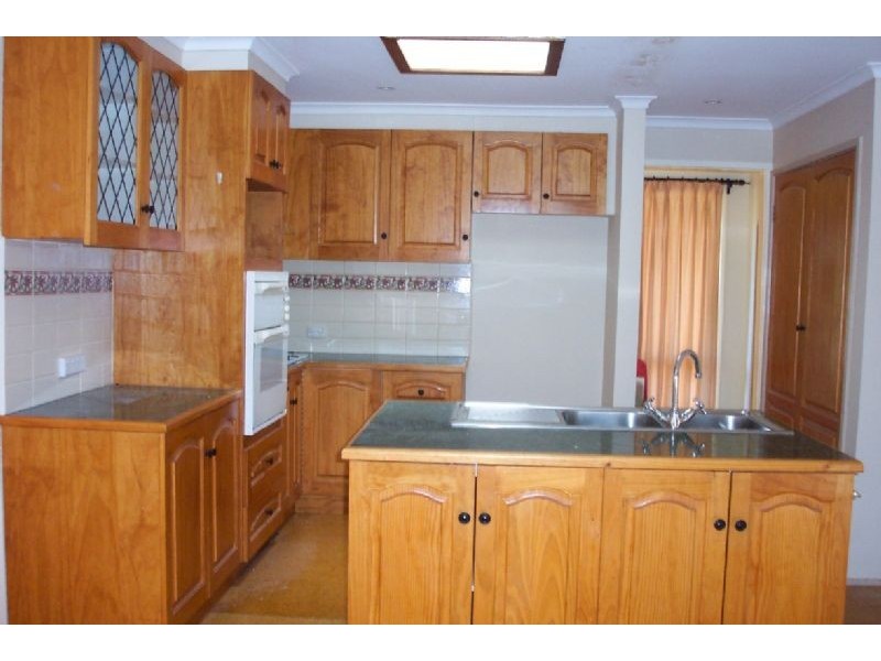 20 Blamey Avenue, Mill Park VIC 3082