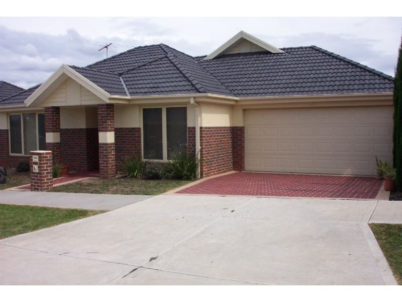 1 Gravlier Way, South Morang VIC 3752